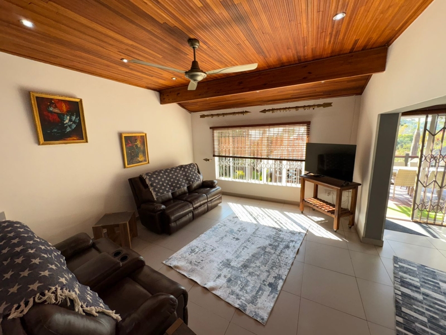 5 Bedroom Property for Sale in Safari Gardens North West